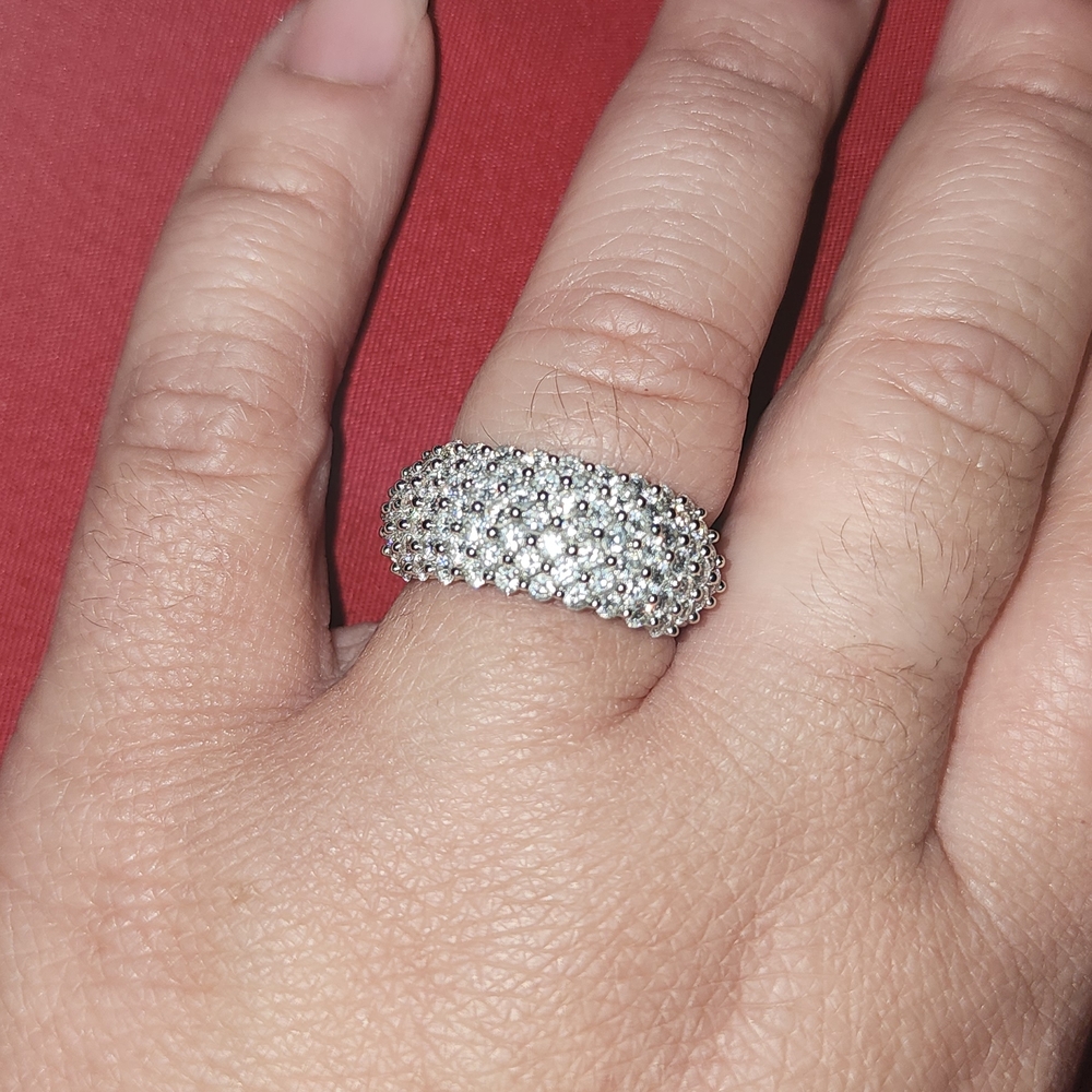 Elegant Silver Women's Ring